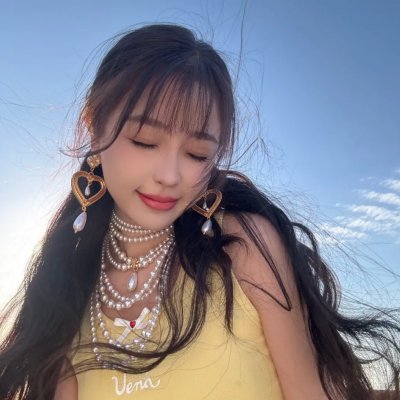 锦鲤降世，炮灰家人偷听我心声